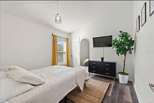 431 LOCKBREEZE DRIVE, Davenport, FL 33897