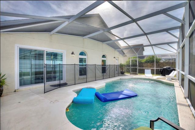 431 LOCKBREEZE DRIVE, Davenport, FL 33897