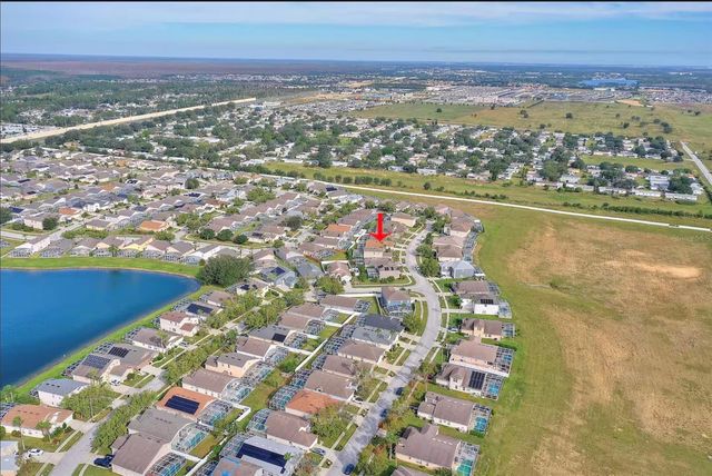 431 LOCKBREEZE DRIVE, Davenport, FL 33897