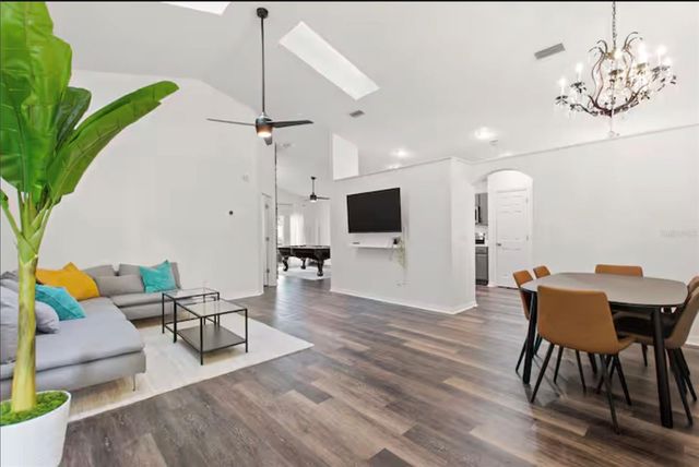 431 LOCKBREEZE DRIVE, Davenport, FL 33897