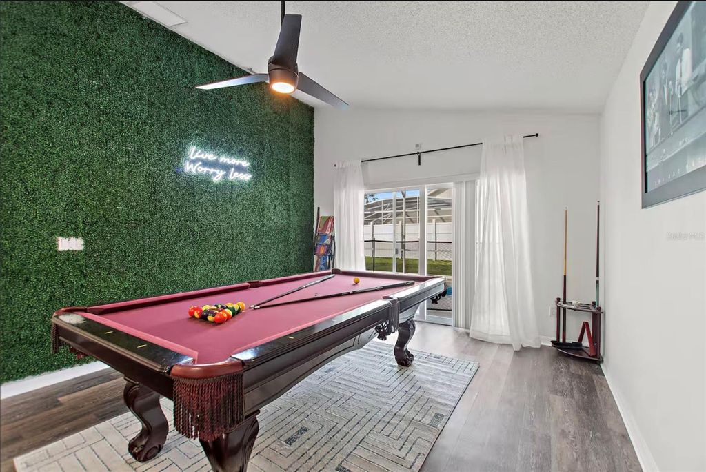 Image 9 of property listing at 431 LOCKBREEZE DRIVE, Davenport, FL 33897