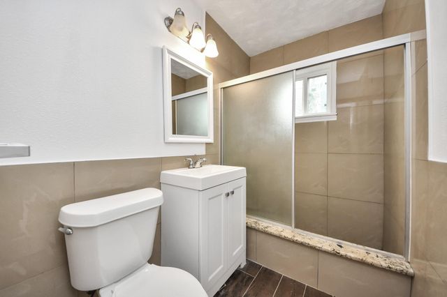 5521 Southlea Street, Houston, TX 77033