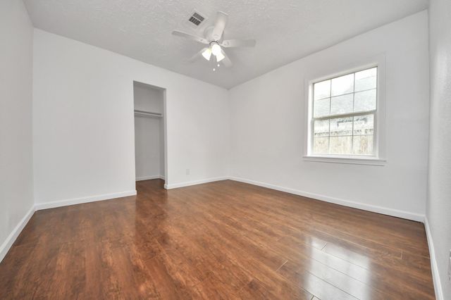 5521 Southlea Street, Houston, TX 77033