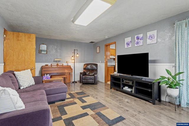 4166 Cranston St SE, Salem, OR 97317