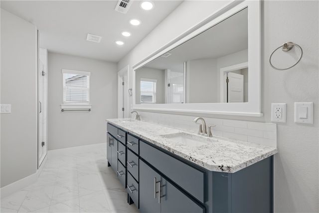 1124 Bunker Drive, Pea Ridge, AR 72751