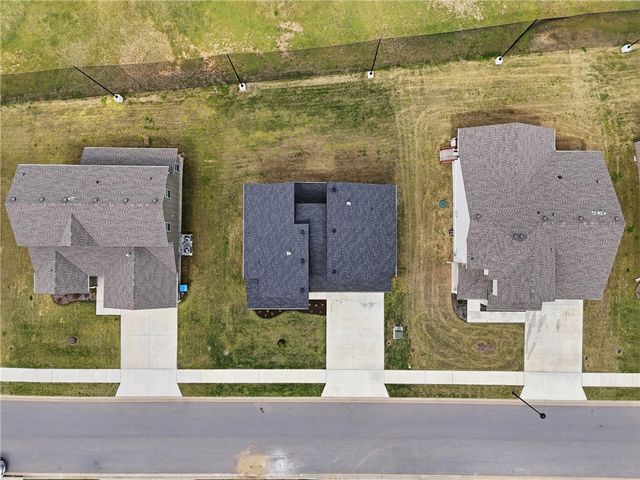 1124 Bunker Drive, Pea Ridge, AR 72751