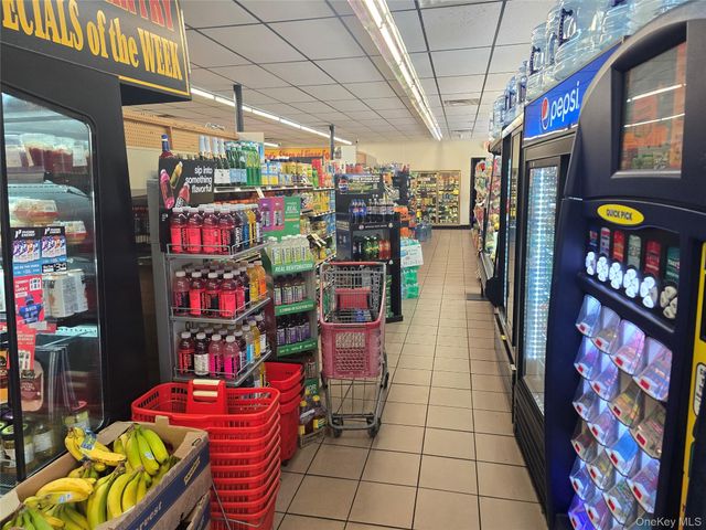 1202 Grundy Avenue, Holbrook, NY 11741
