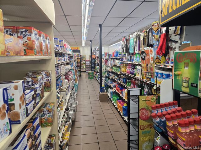 1202 Grundy Avenue, Holbrook, NY 11741