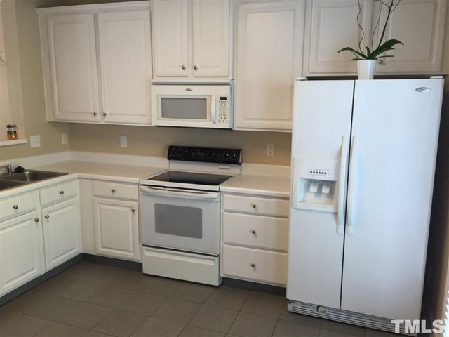 8605 London Park Court, Raleigh, NC 27615