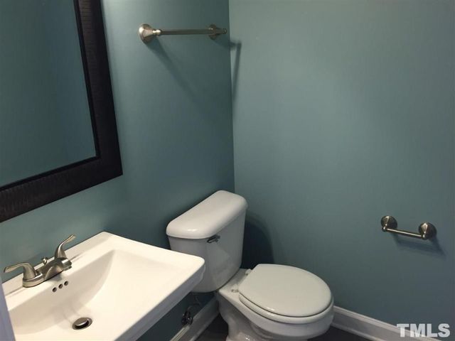 8605 London Park Court, Raleigh, NC 27615