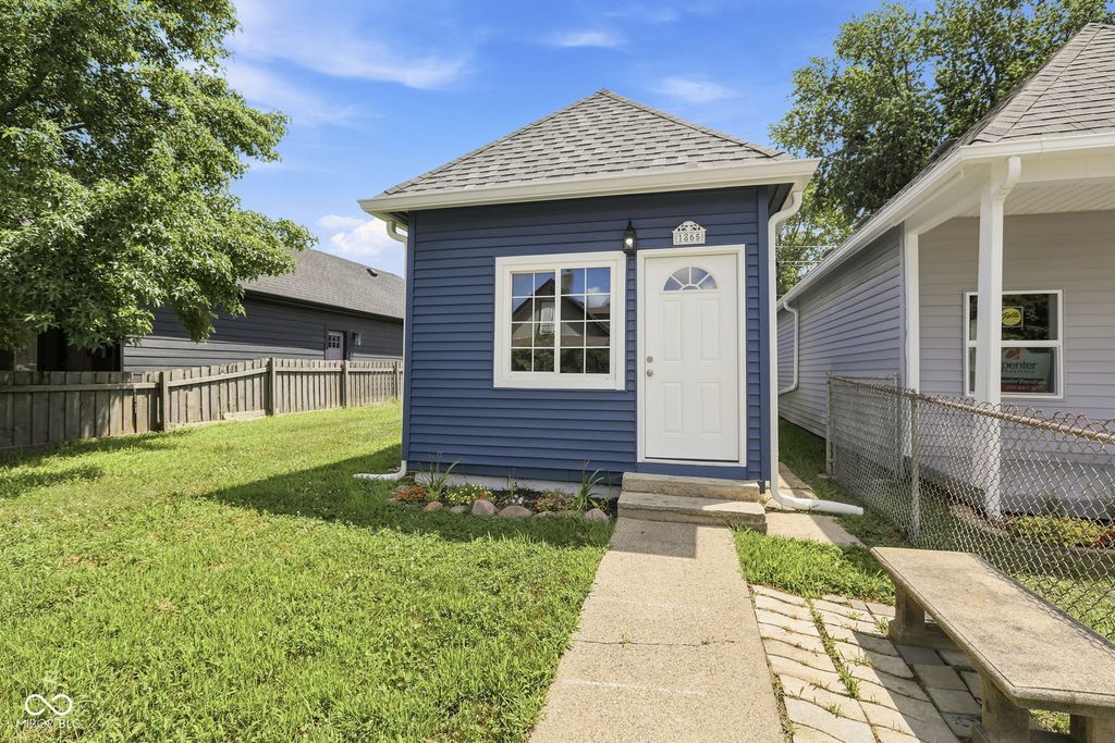 1863&1865 Orleans Street, Indianapolis, IN 46203