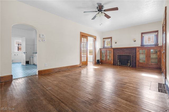 1422 Plain Avenue NE, Canton, OH 44714