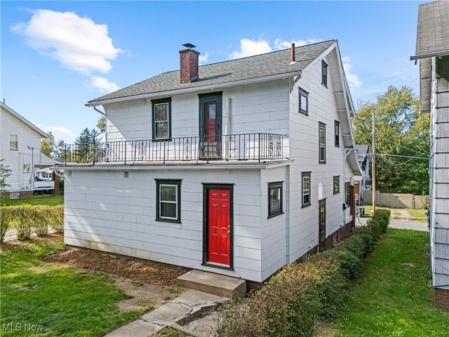 1422 Plain Avenue NE, Canton, OH 44714