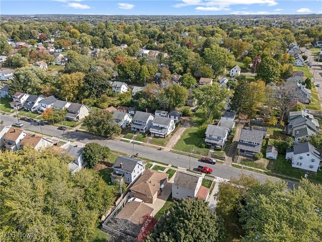 1422 Plain Avenue NE, Canton, OH 44714