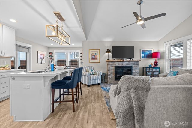 1116 Ocean Shores Boulevard SW, Ocean Shores, WA 98569