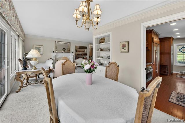 13960 Ridgewood Drive, Plymouth, MI 48170