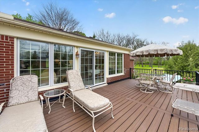 13960 Ridgewood Drive, Plymouth, MI 48170