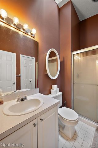 49714 Draper Circle 87, Plymouth Charter Township, MI 48170