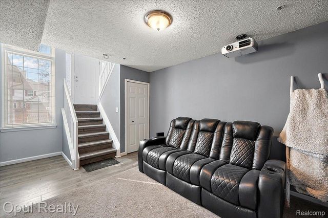 49714 Draper Circle 87, Plymouth Charter Township, MI 48170