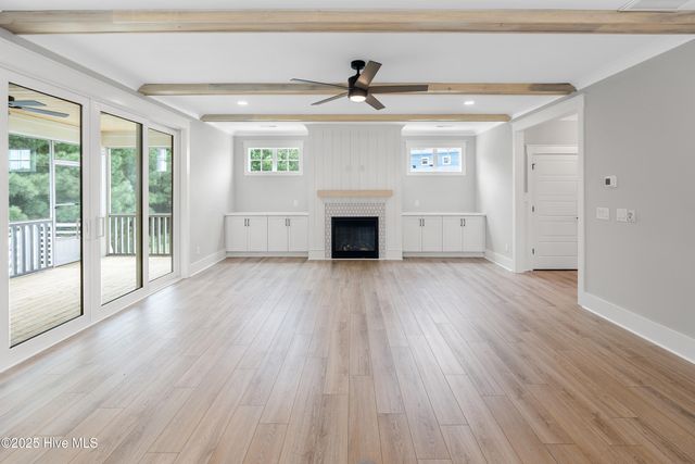 522 White Picket Way, Holly Ridge, NC 28445