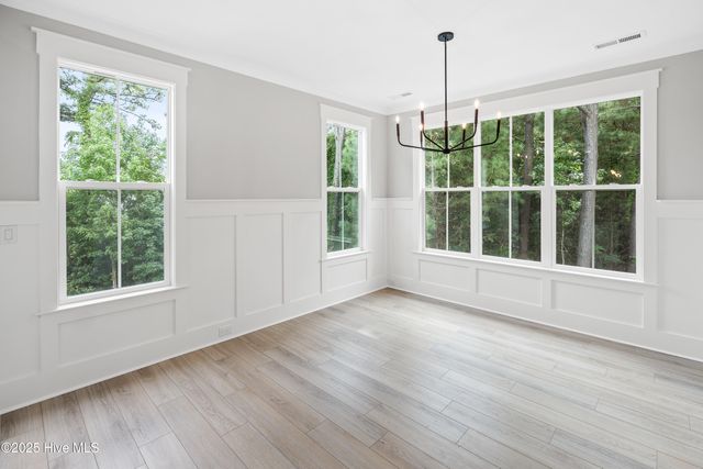 522 White Picket Way, Holly Ridge, NC 28445