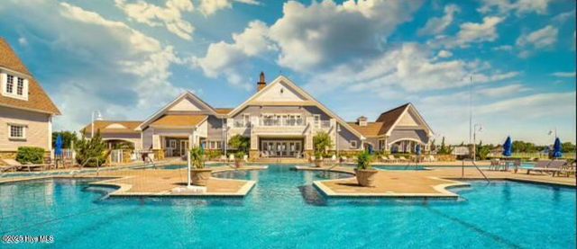 522 White Picket Way, Holly Ridge, NC 28445