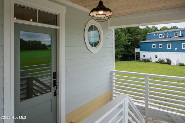 522 White Picket Way, Holly Ridge, NC 28445