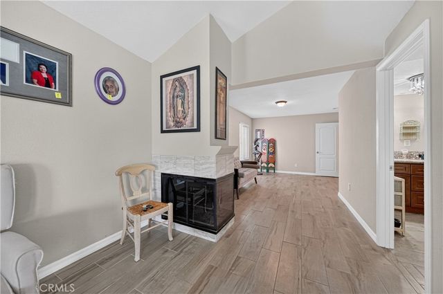 5444 Peacock Lane, Riverside, CA 92505