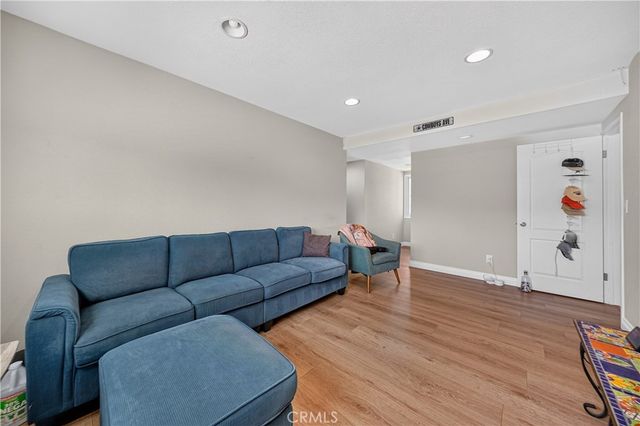 5444 Peacock Lane, Riverside, CA 92505