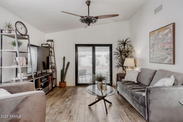 506 W BEVERLY Lane, Phoenix, AZ 85023