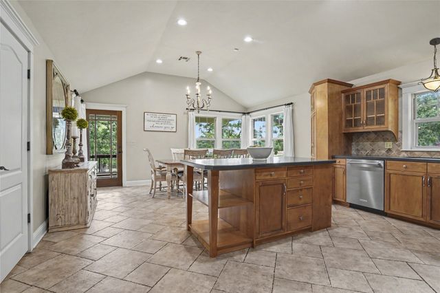 2105 S 280th East Avenue, Catoosa, OK 74015