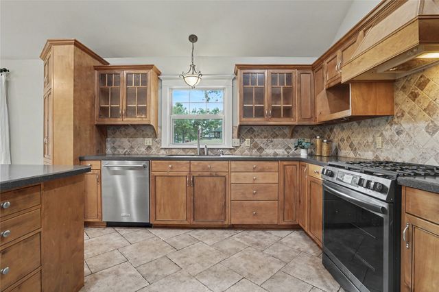 2105 S 280th East Avenue, Catoosa, OK 74015