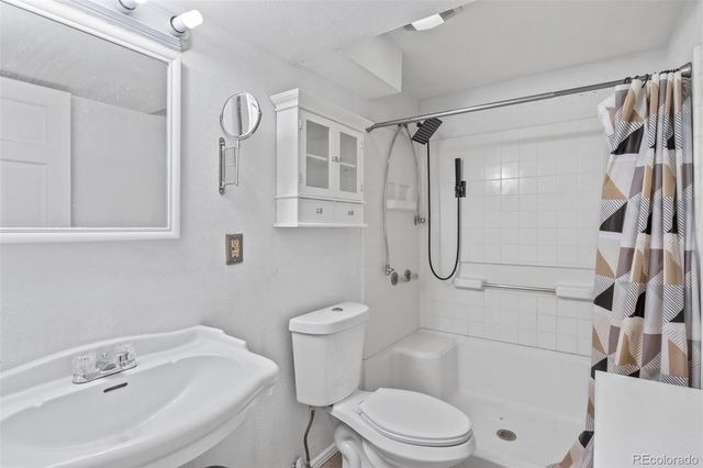 5350 Alturas Drive, Colorado Springs, CO 80911