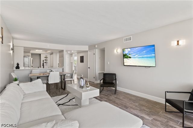 25804 Cockleshell DR 314, Bonita Springs, FL 34135