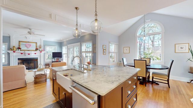 2208 Weepoolow Trail, Charleston, SC 29407