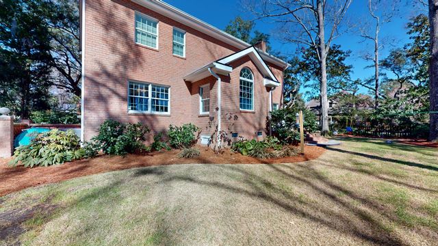 2208 Weepoolow Trail, Charleston, SC 29407