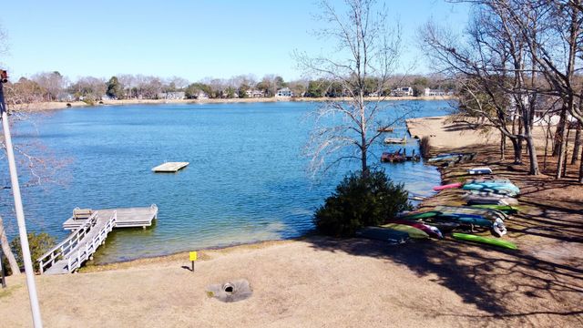 2208 Weepoolow Trail, Charleston, SC 29407