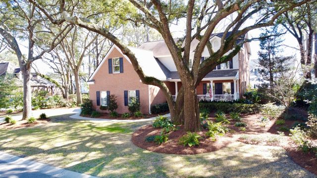 2208 Weepoolow Trail, Charleston, SC 29407