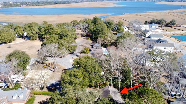 2208 Weepoolow Trail, Charleston, SC 29407