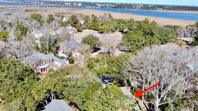 2208 Weepoolow Trail, Charleston, SC 29407