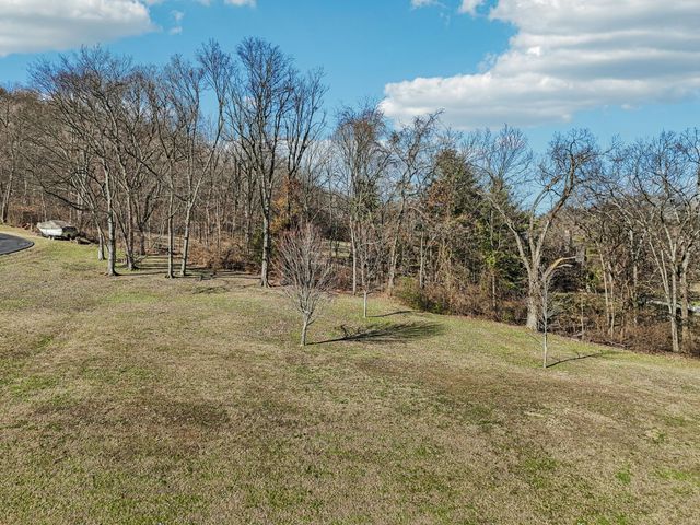 6020 Murray Ln, Brentwood, TN 37027