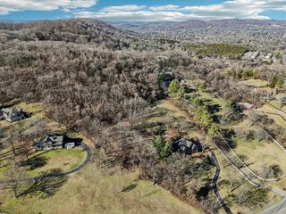 6020 Murray Ln, Brentwood, TN 37027