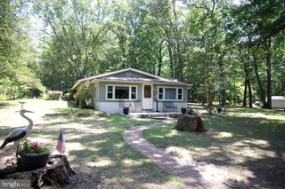 251 RINGS END RD, Millington, MD 21651