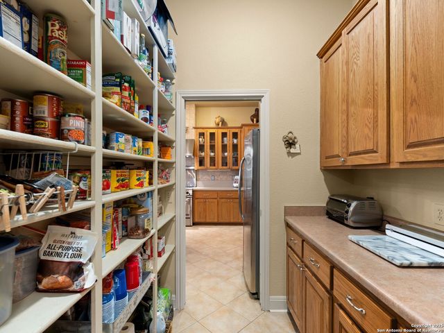 14933 Seven L Trail, Helotes, TX 78023