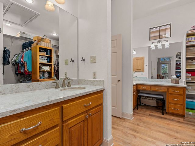 14933 Seven L Trail, Helotes, TX 78023