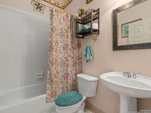 14933 Seven L Trail, Helotes, TX 78023