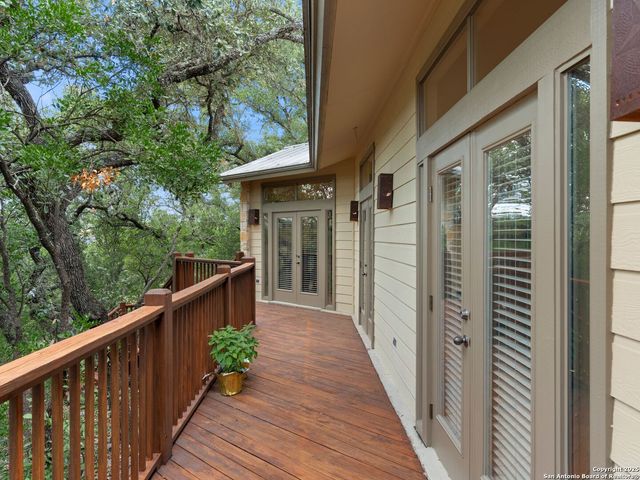 14933 Seven L Trail, Helotes, TX 78023