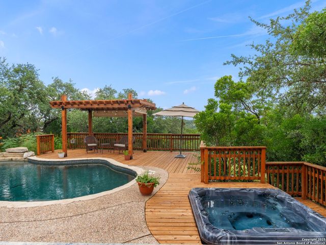 14933 Seven L Trail, Helotes, TX 78023