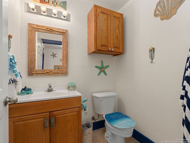 14933 Seven L Trail, Helotes, TX 78023
