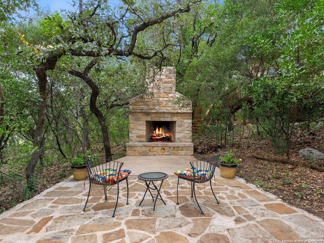 14933 Seven L Trail, Helotes, TX 78023
